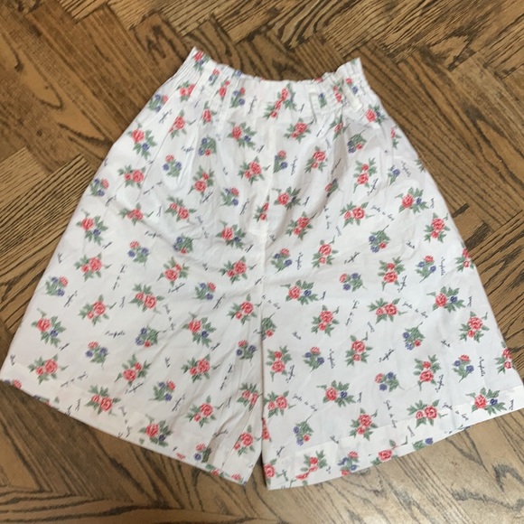 Sweet vintage high rise mom shorts flower motif L - Picture 1 of 12